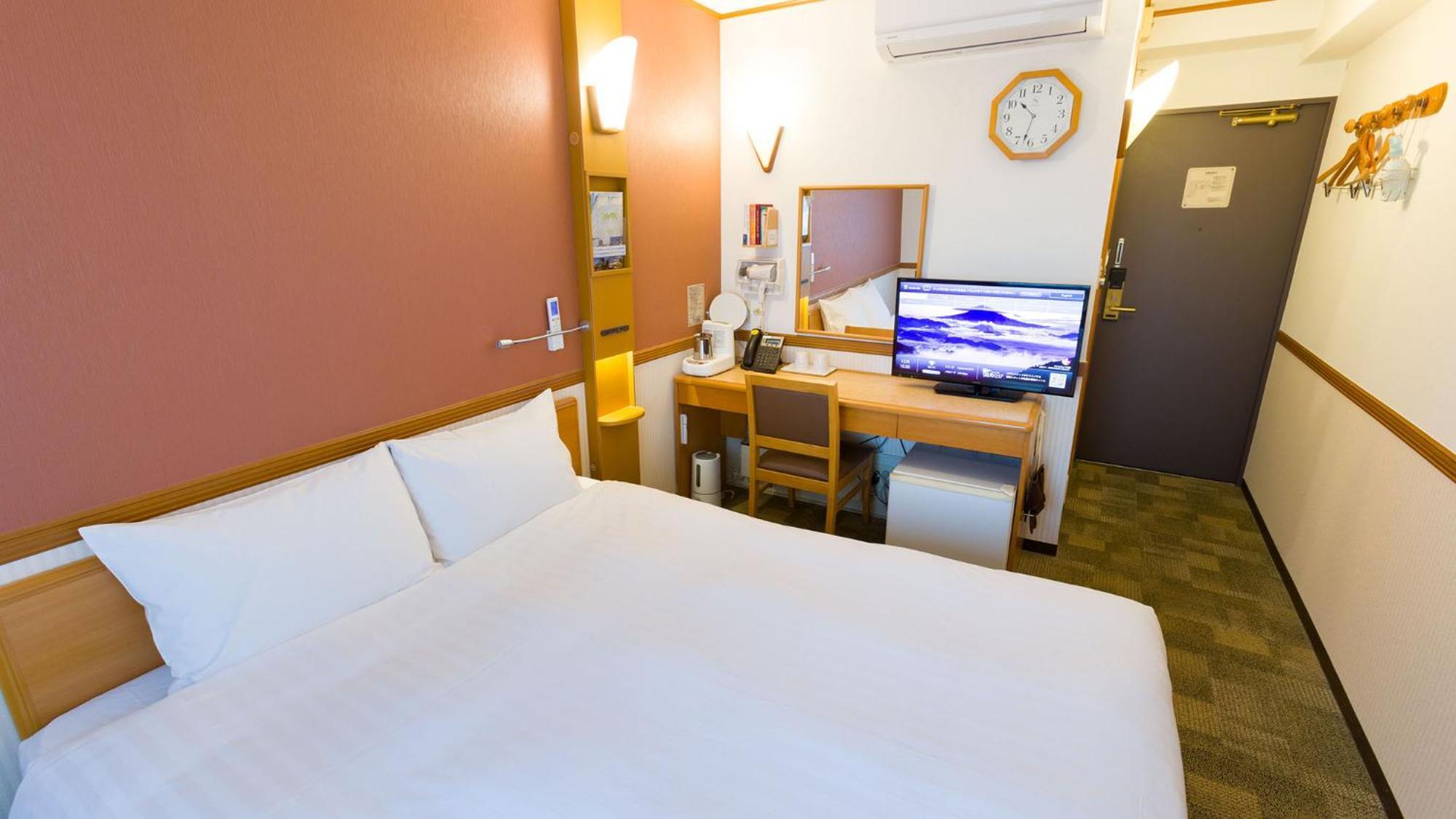 Toyoko Inn Tokyo Shinagawa Oimachi Стая снимка
